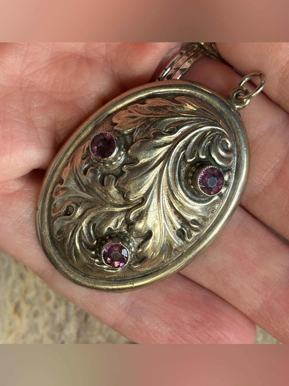 Art Nouveau Antique Leaf Foliage With Purple Paste Stones Large Oval Pendant - Picture 13 of 13